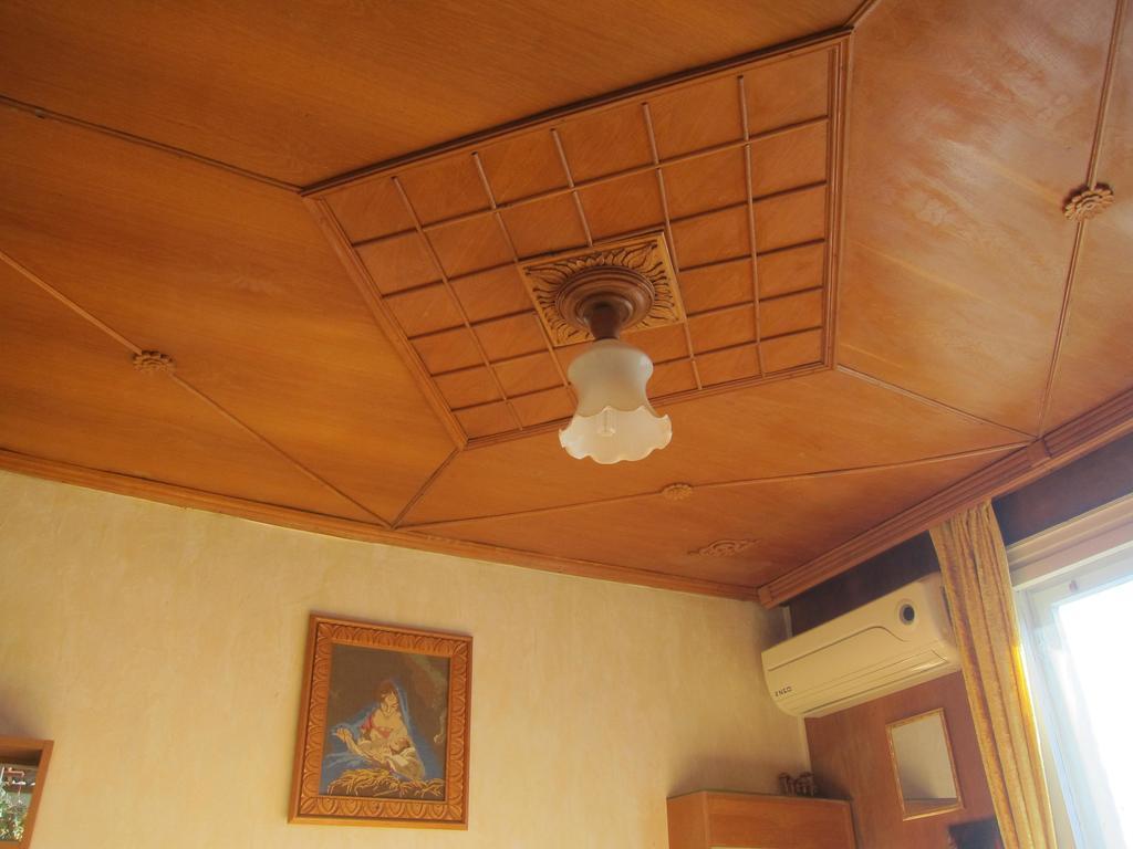 Diana Guesthouse Veliko Tarnovo Luaran gambar